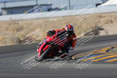 media/Dec-18-2022-SoCal Trackdays (Sun) [[8099a50955]]/Turn 4 (1pm)/